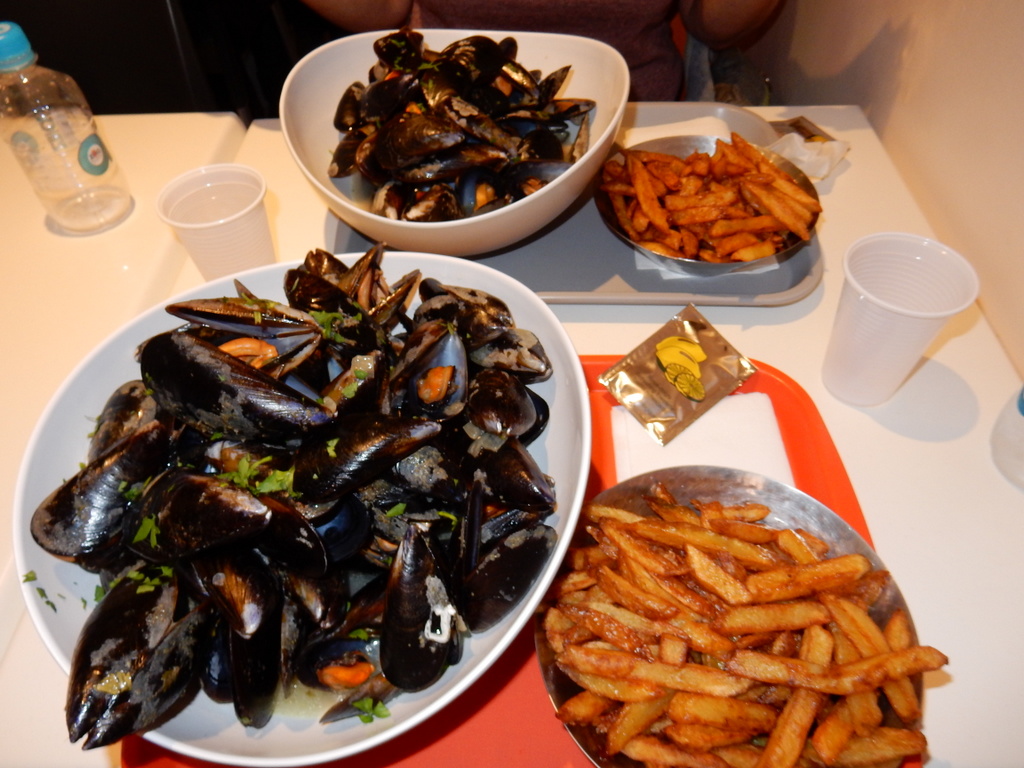 Every restaurant in Bonifacio offers the dish for which this place is famous â€“ moules frites (mussels steamed in garlic and spices, served with fries)
